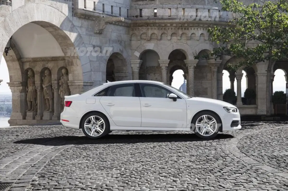 Audi A3 Sedan (5)