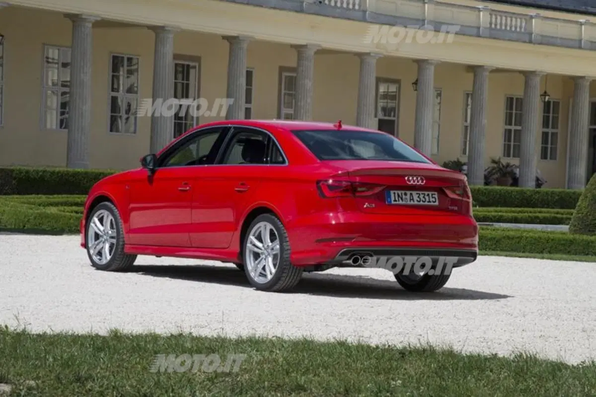 Audi A3 Sedan (20)