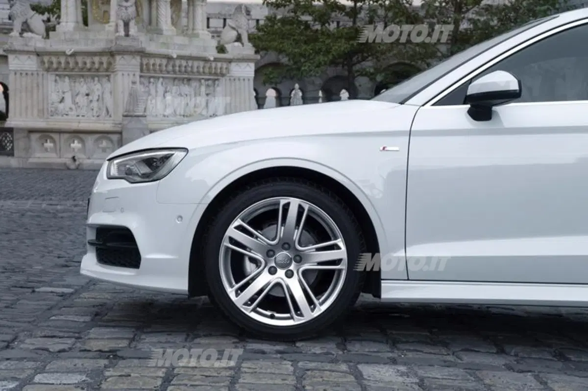 Audi A3 Sedan (28)