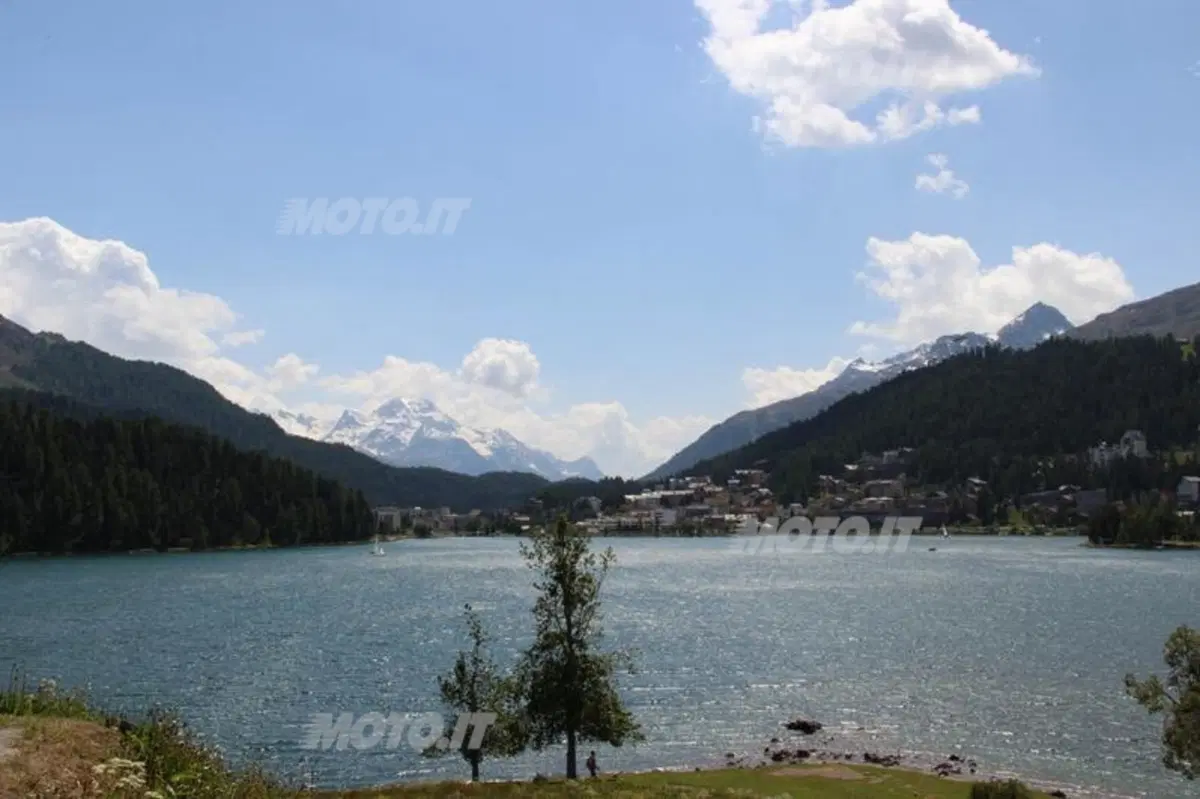 Porsche: alla scoperta della Svizzera con 911 e Cayman. Day 1 (35)