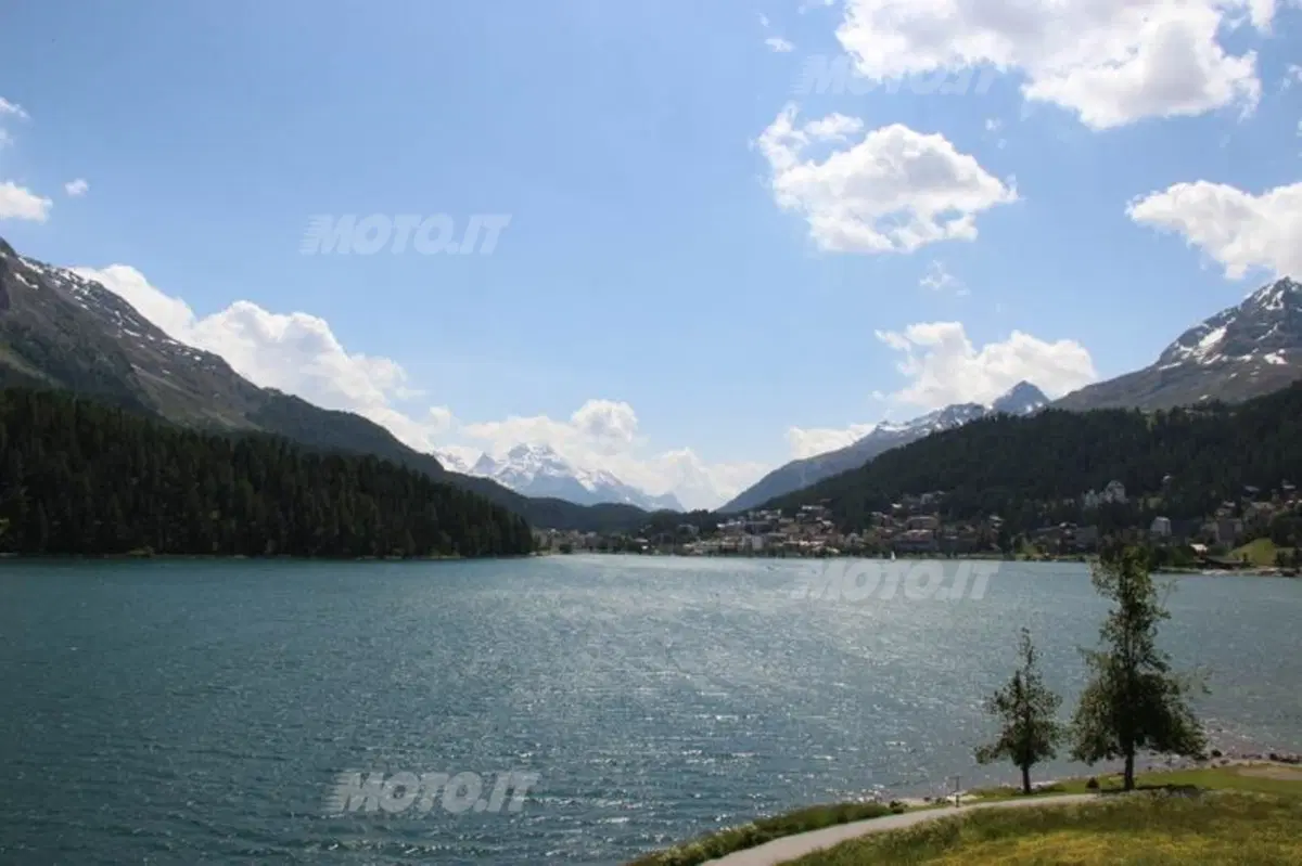 Porsche: alla scoperta della Svizzera con 911 e Cayman. Day 1 (38)