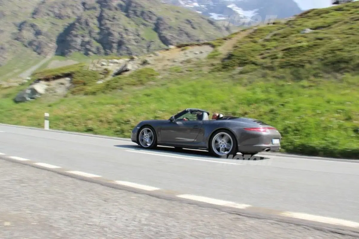 Porsche: alla scoperta della Svizzera con 911 e Cayman. Day 2 (5)