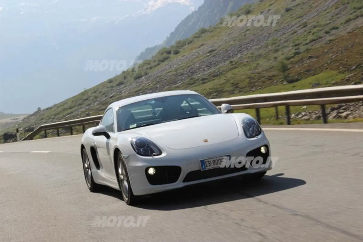 Porsche: alla scoperta della Svizzera con 911 e Cayman. Day 2 (12)