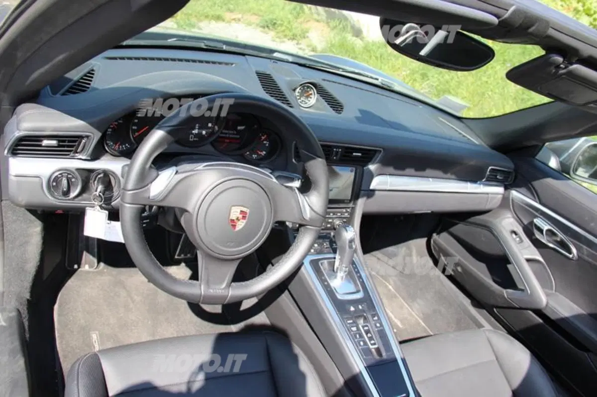 Porsche: alla scoperta della Svizzera con 911 e Cayman. Day 2 (39)