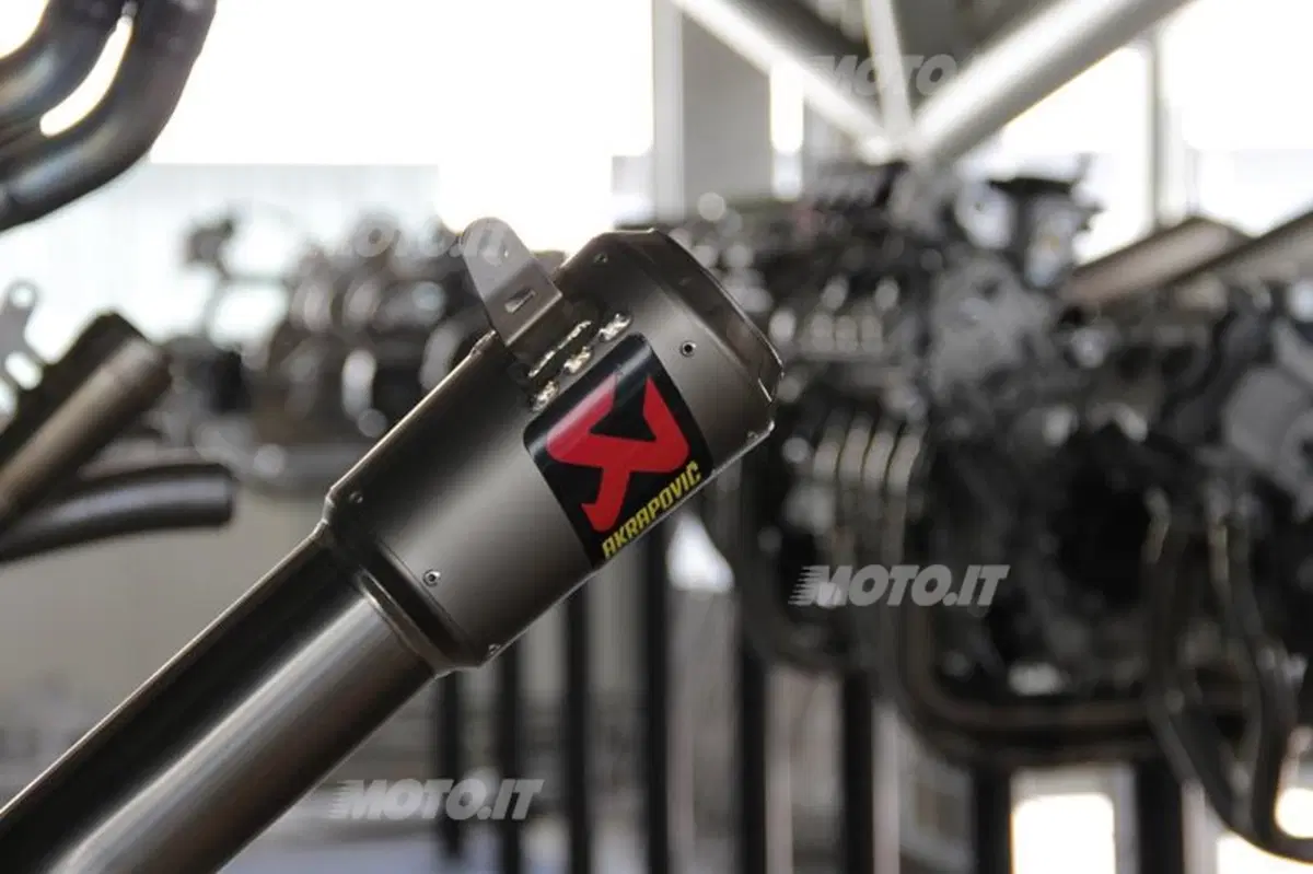 Uroš Rosa: «Akrapovic usa la stessa tecnologia per strada e pista» (2)
