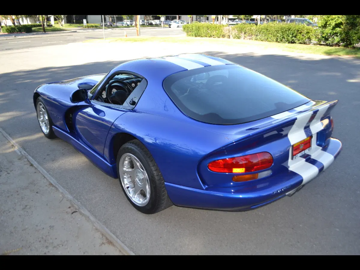 Chrysler Viper Coupé (1997-01) (3)