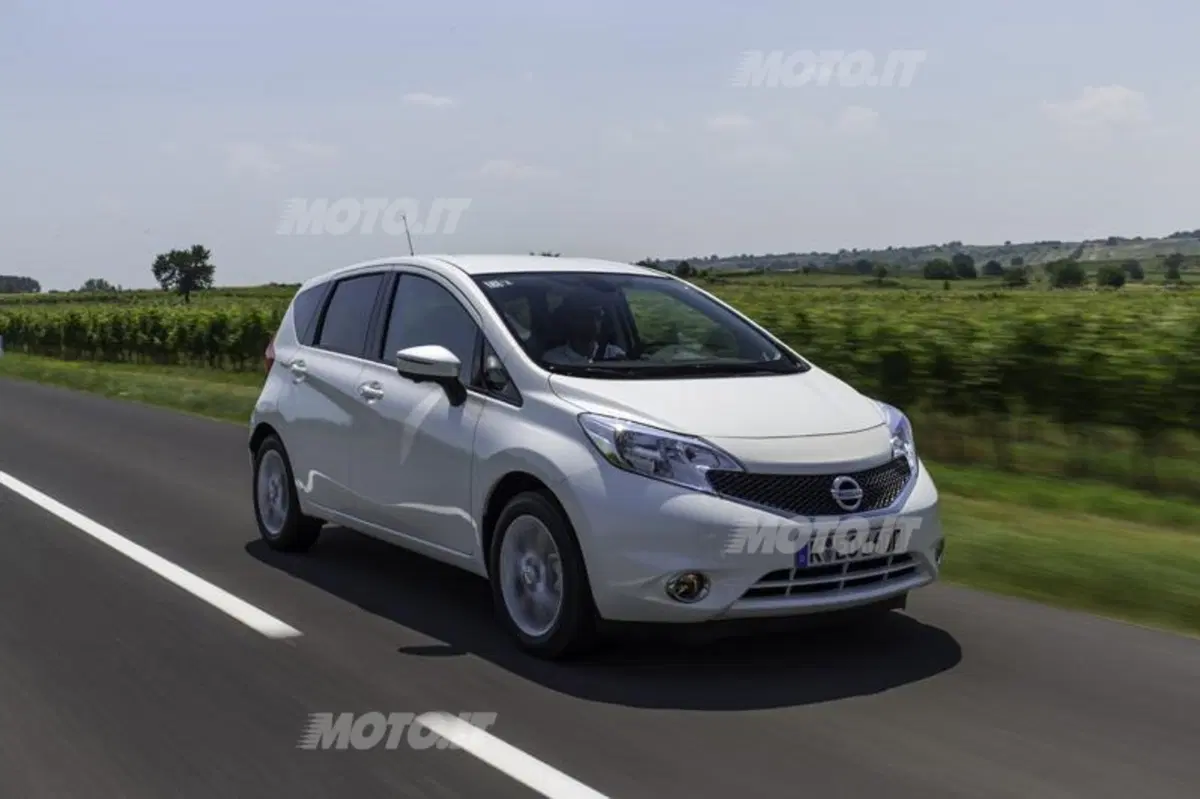 Nissan Note (6)