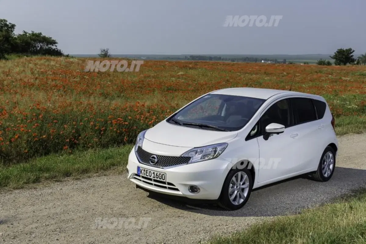 Nissan Note (11)