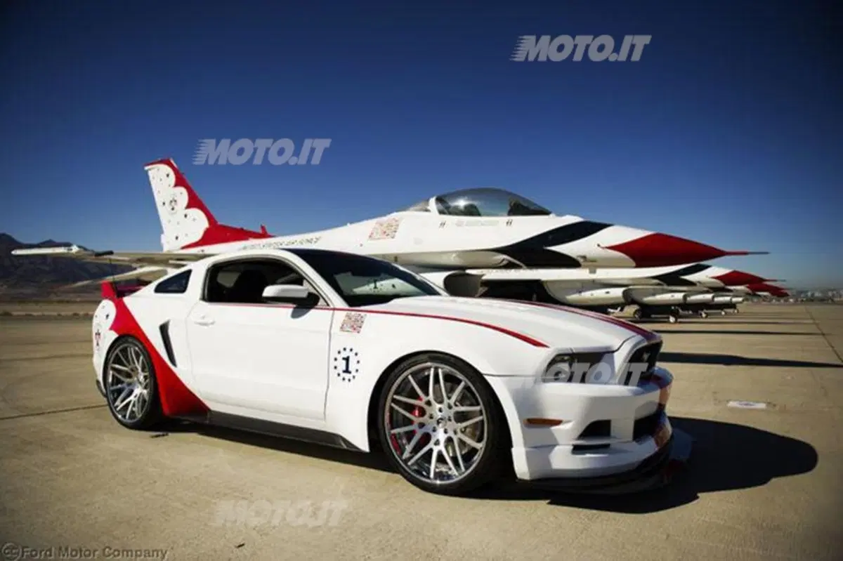 Ford Mustang GT Thunderbirds Edition