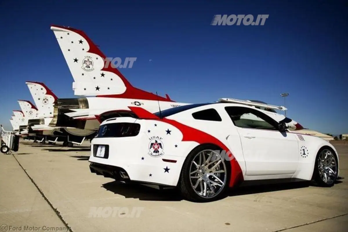 Ford Mustang GT Thunderbirds Edition (4)