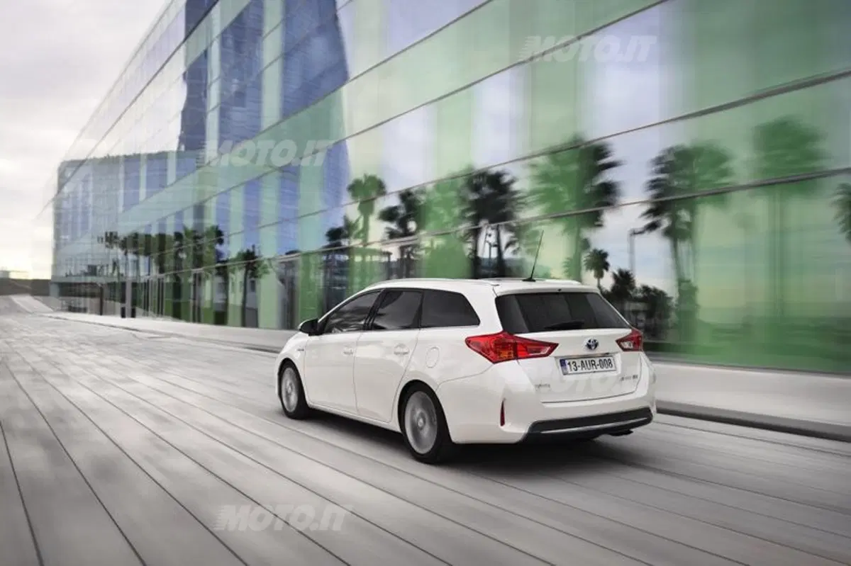 Toyota Auris Touring Sports