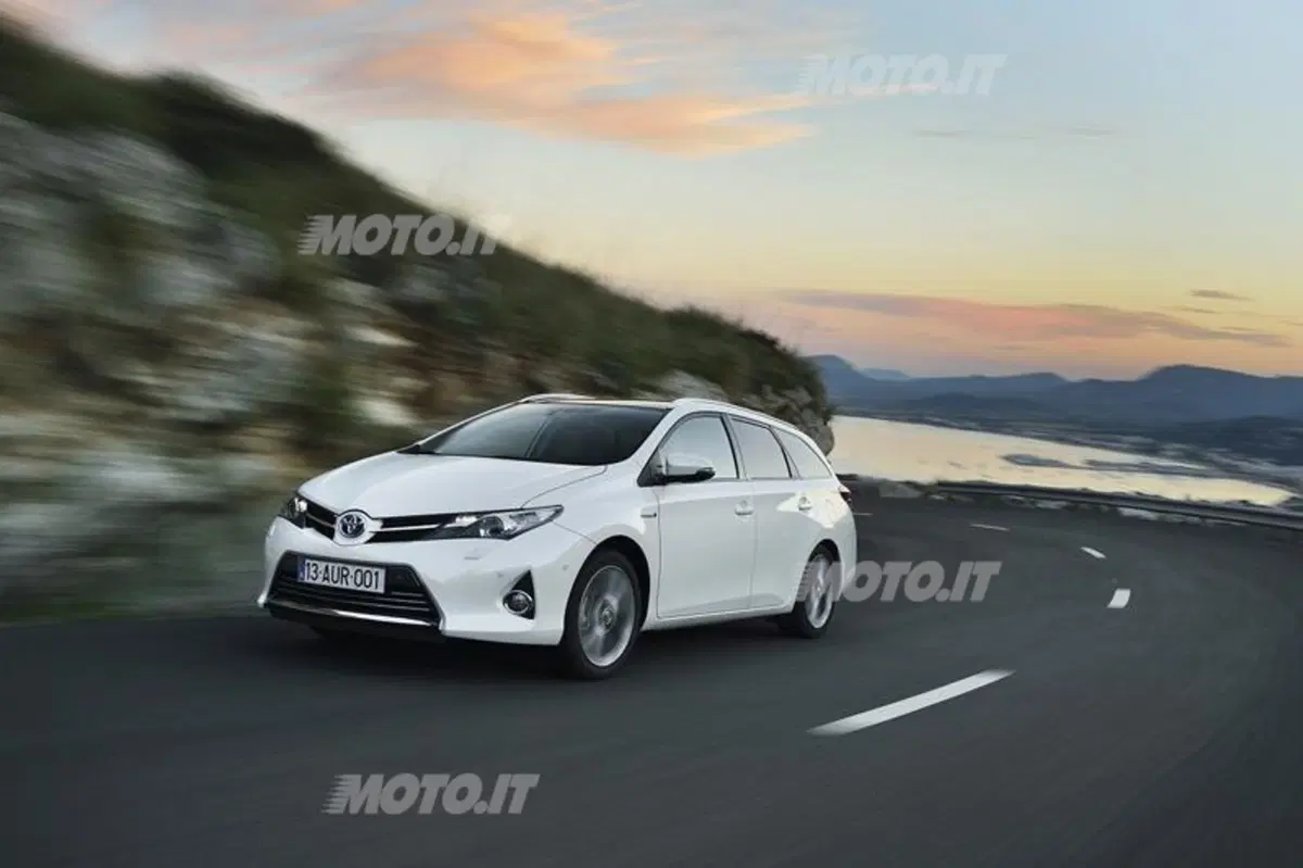 Toyota Auris Touring Sports (7)