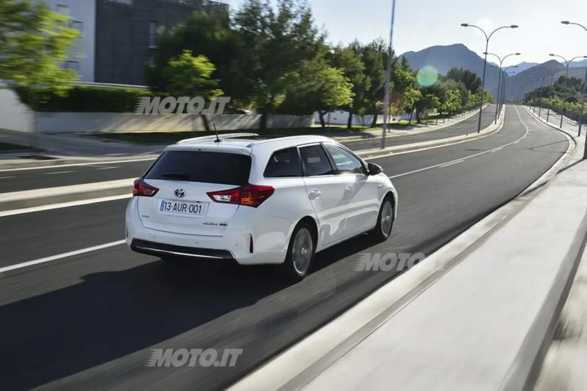 Toyota Auris Touring Sports (8)