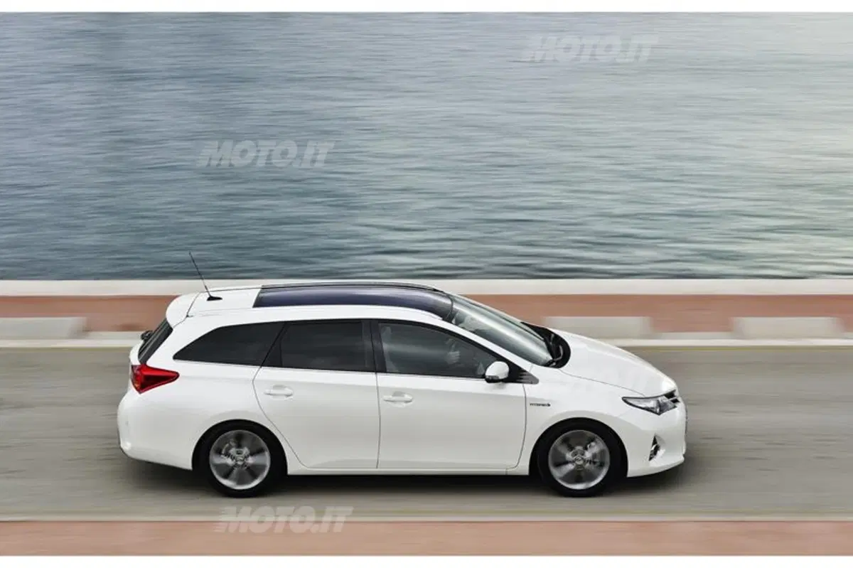 Toyota Auris Touring Sports (16)