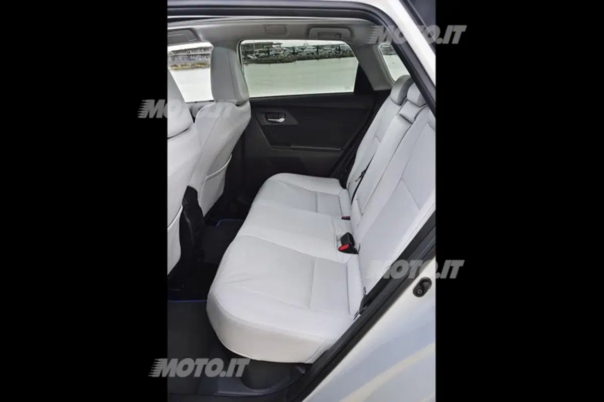 Toyota Auris Touring Sports (40)