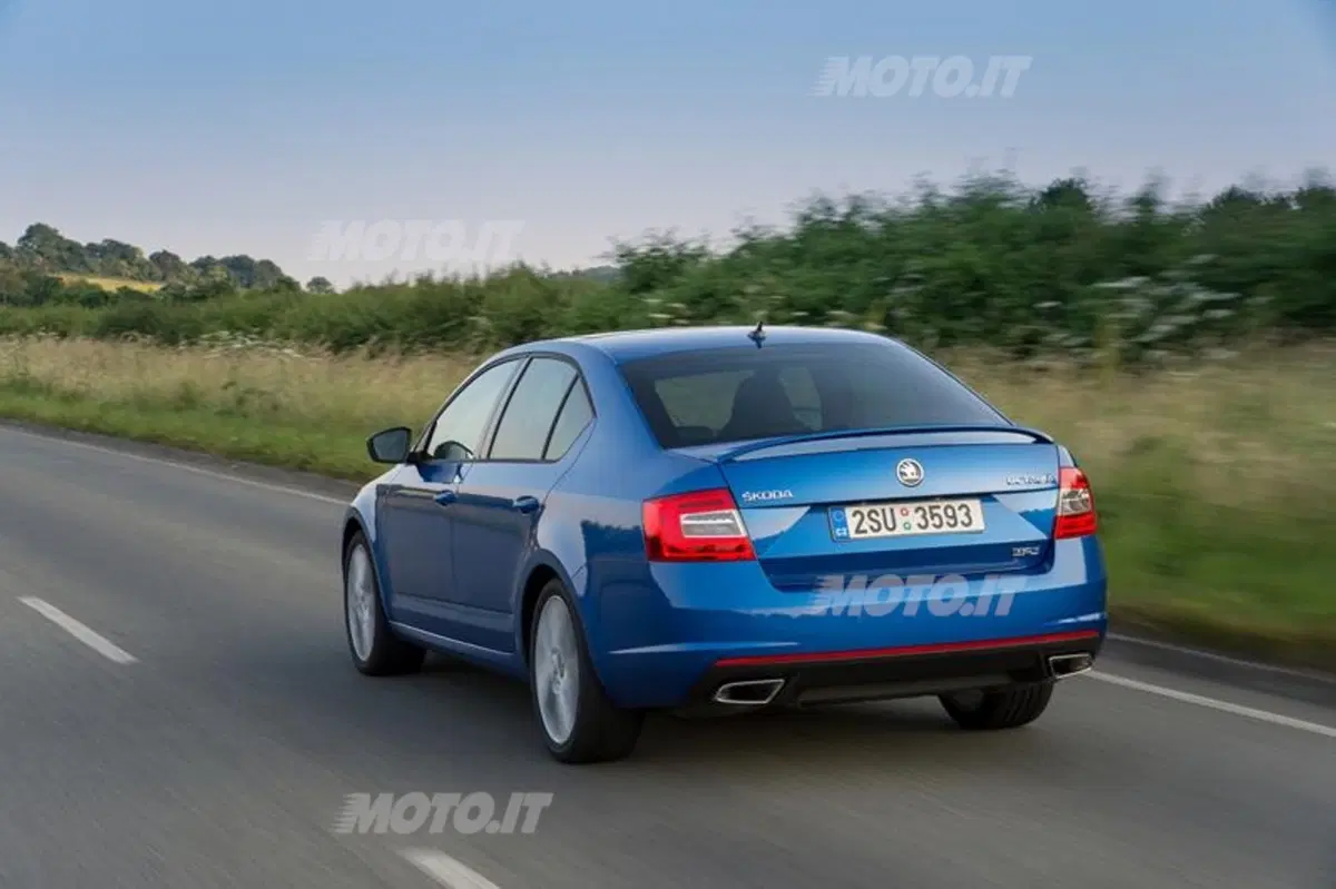 Skoda Octavia RS: tutte le immagini e le informazioni ufficiali (8)