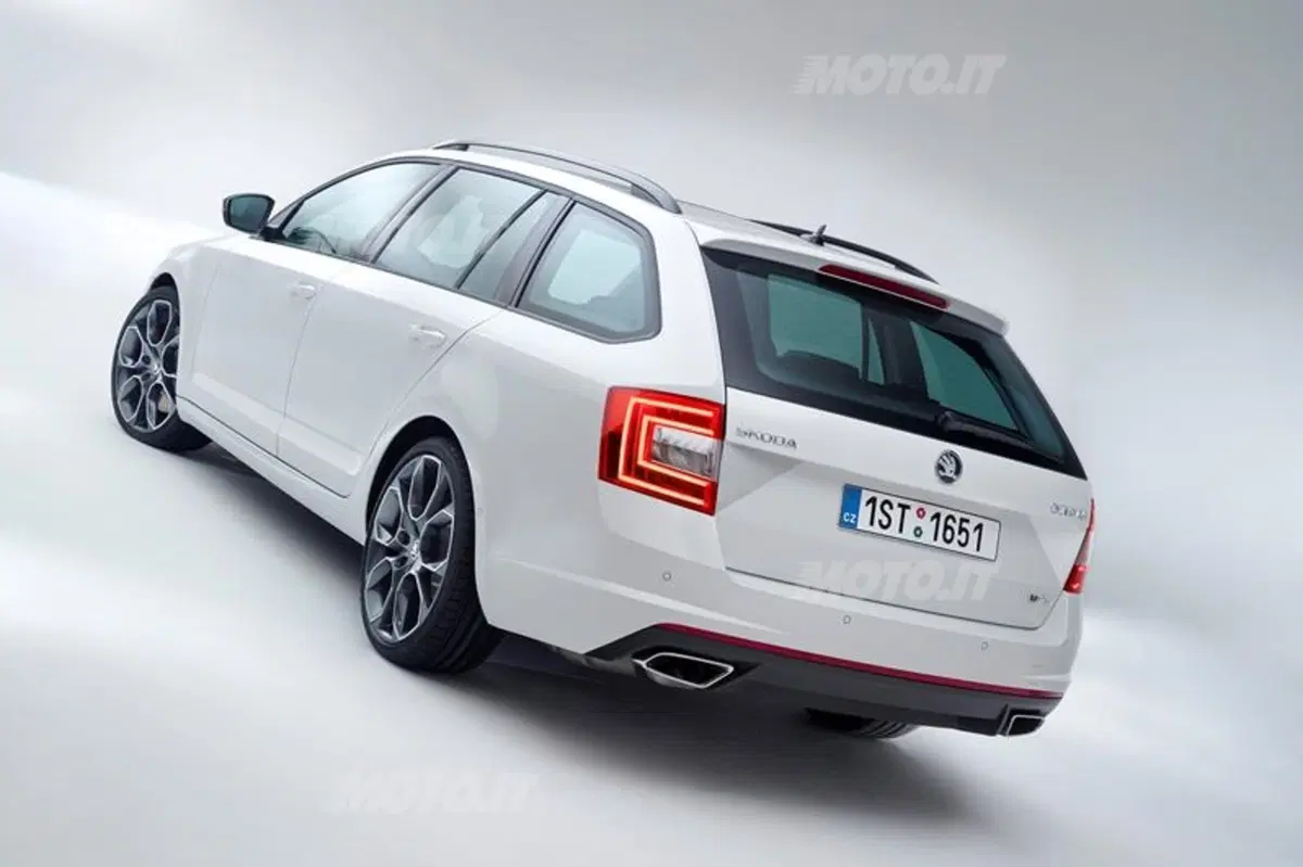 Skoda Octavia RS: tutte le immagini e le informazioni ufficiali (32)