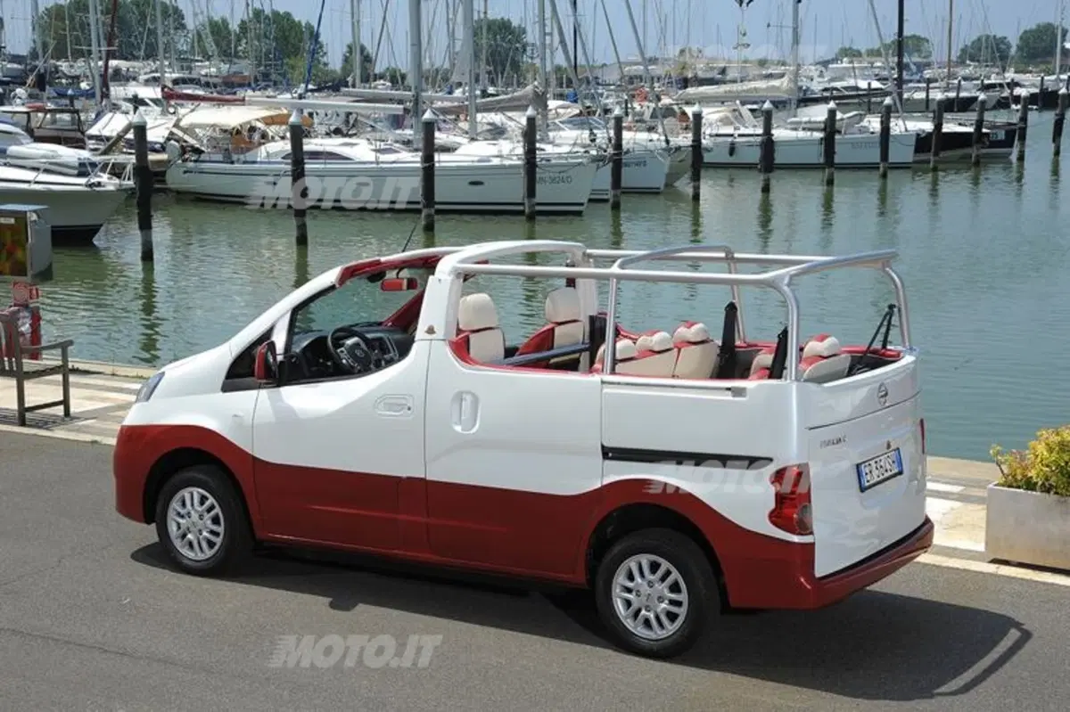 Nissan Evalia C (10)
