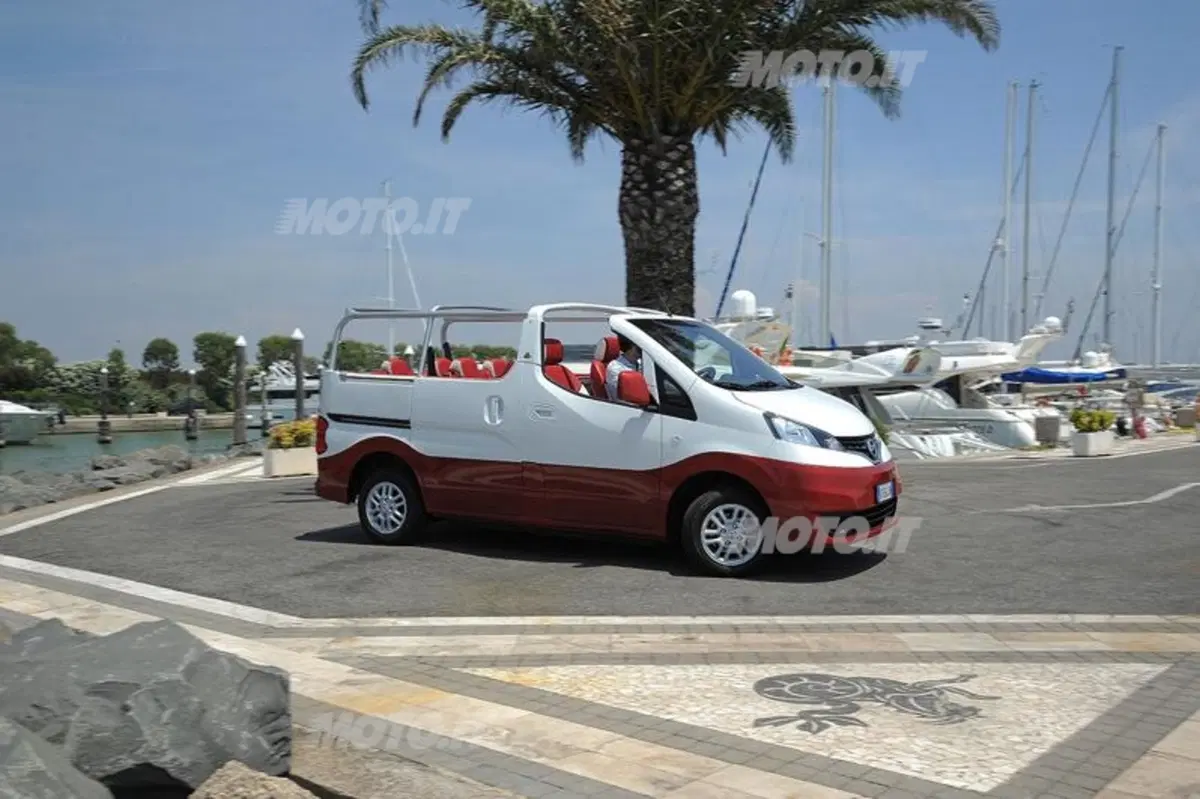 Nissan Evalia C (12)