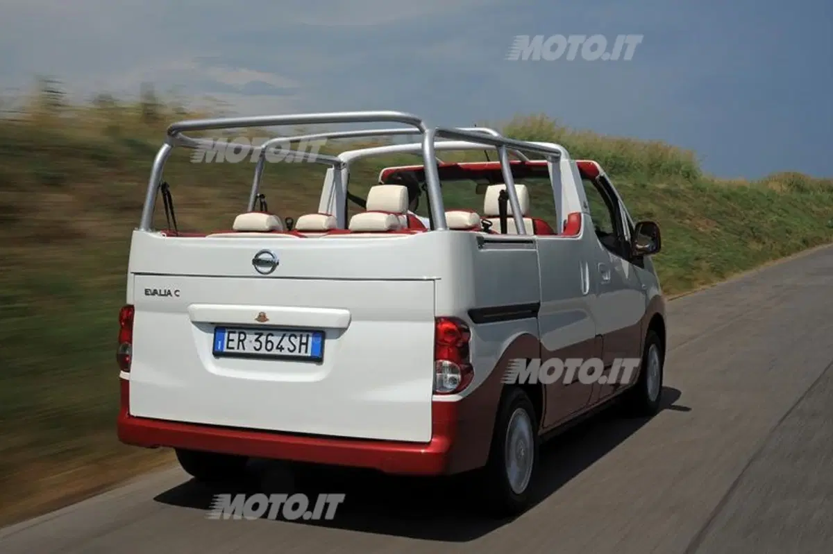 Nissan Evalia C (20)