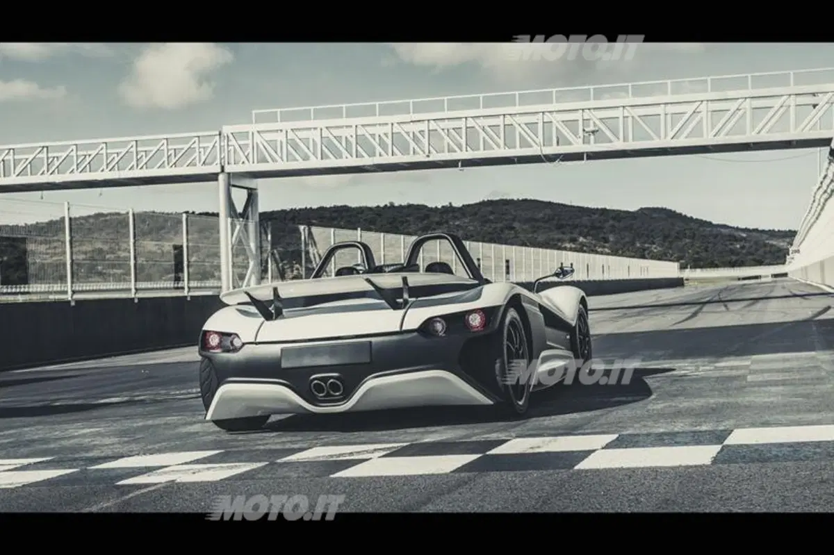 Vuhl 05: la nuova sportiva messicana (11)