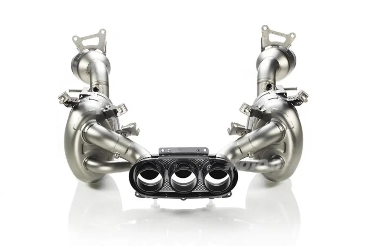 Akrapovic: come nasce uno scarico ad elevate performances (65)