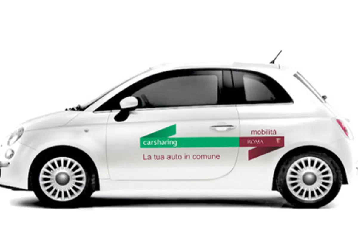 Roma: tariffe car sharing ridotte fino all'8 settembre
