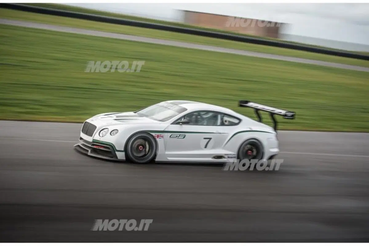 Bentley Continental GT3 (5)