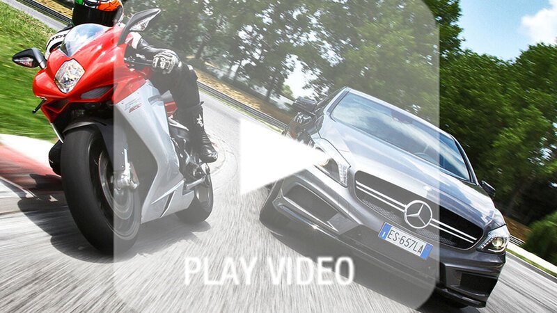 Mercedes A 45 AMG insieme alla MV Agusta F3. Ecco il video