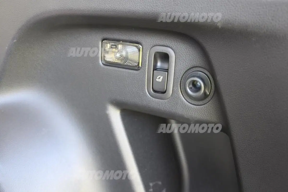 Subaru Forester 2.0i-L Exclusive (48)