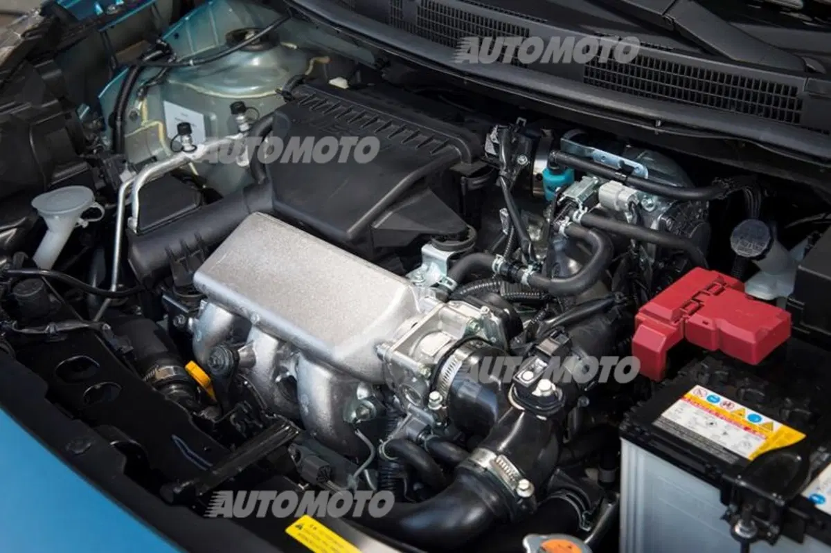 Nissan Micra restyling (60)