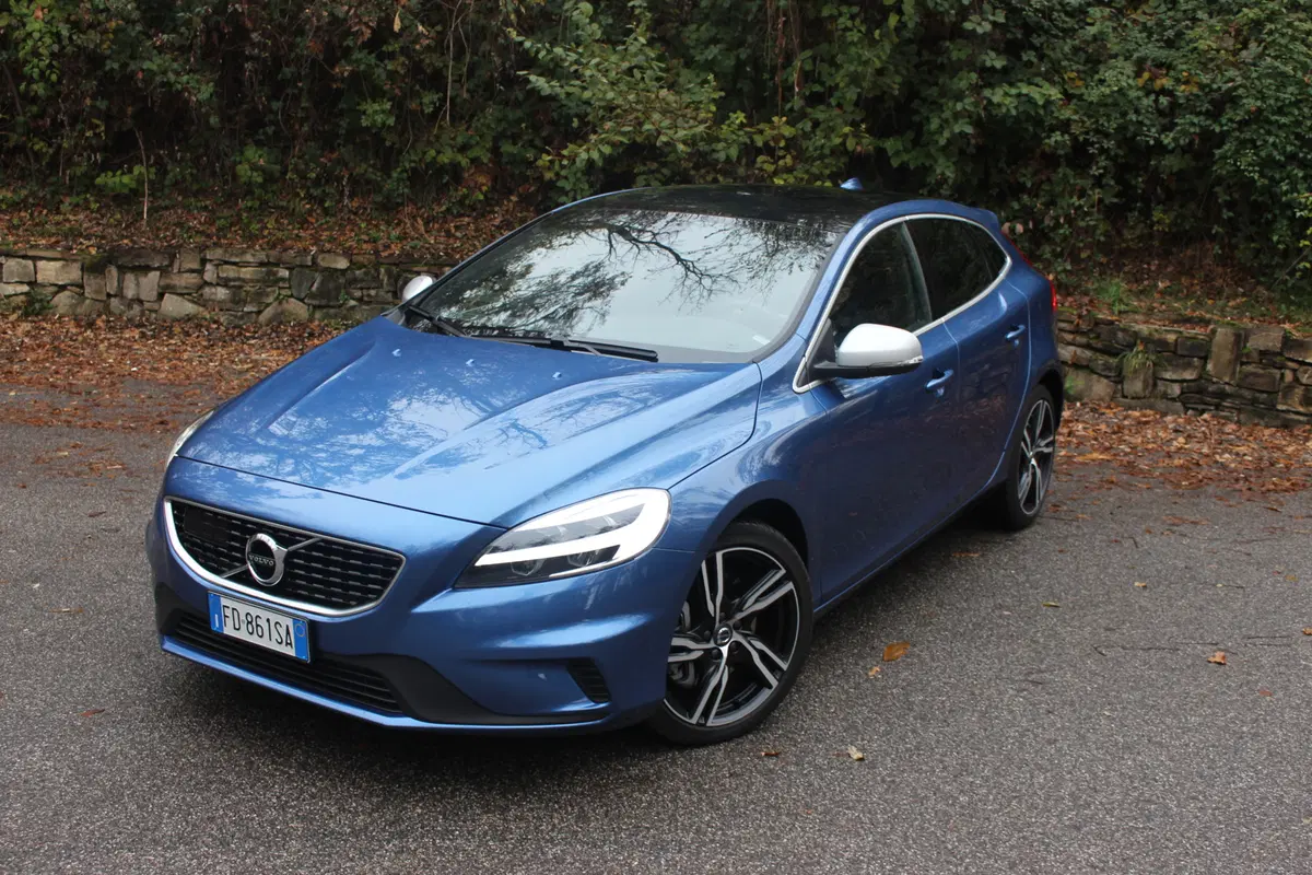 Volvo V40 | Test drive #AMboxing (9)
