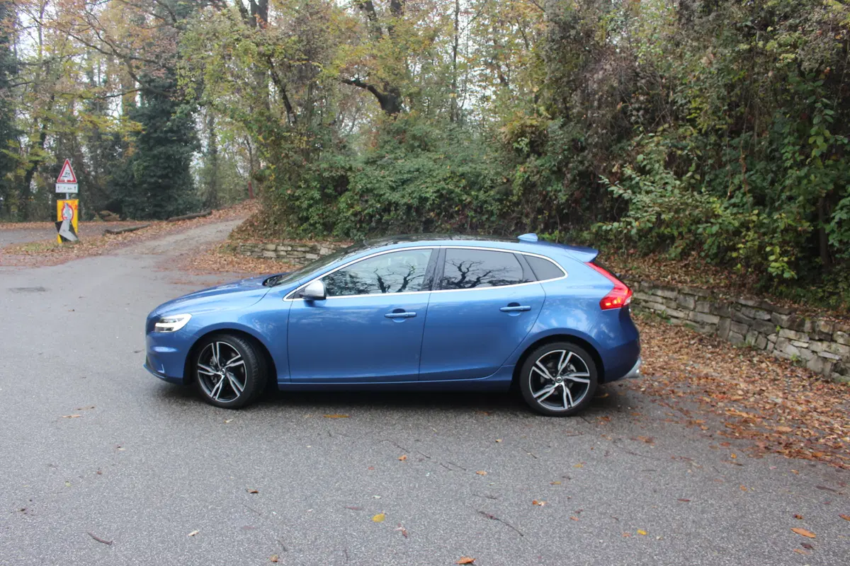 Volvo V40 | Test drive #AMboxing (8)