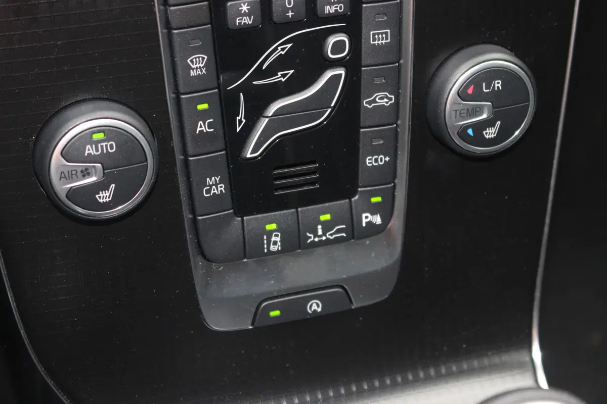 Volvo V40 | Test drive #AMboxing (39)