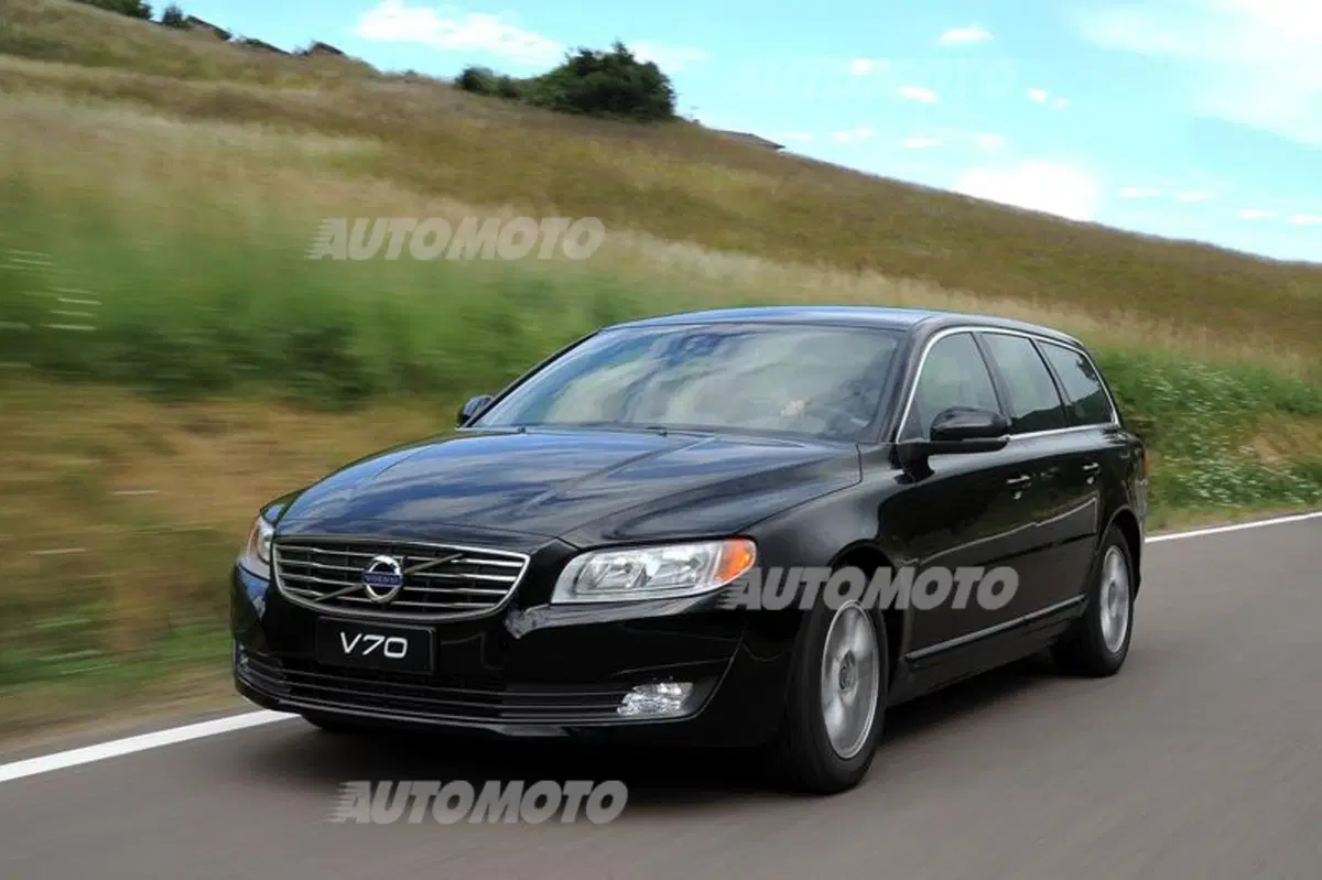 Volvo V70 D2 Polar (8)