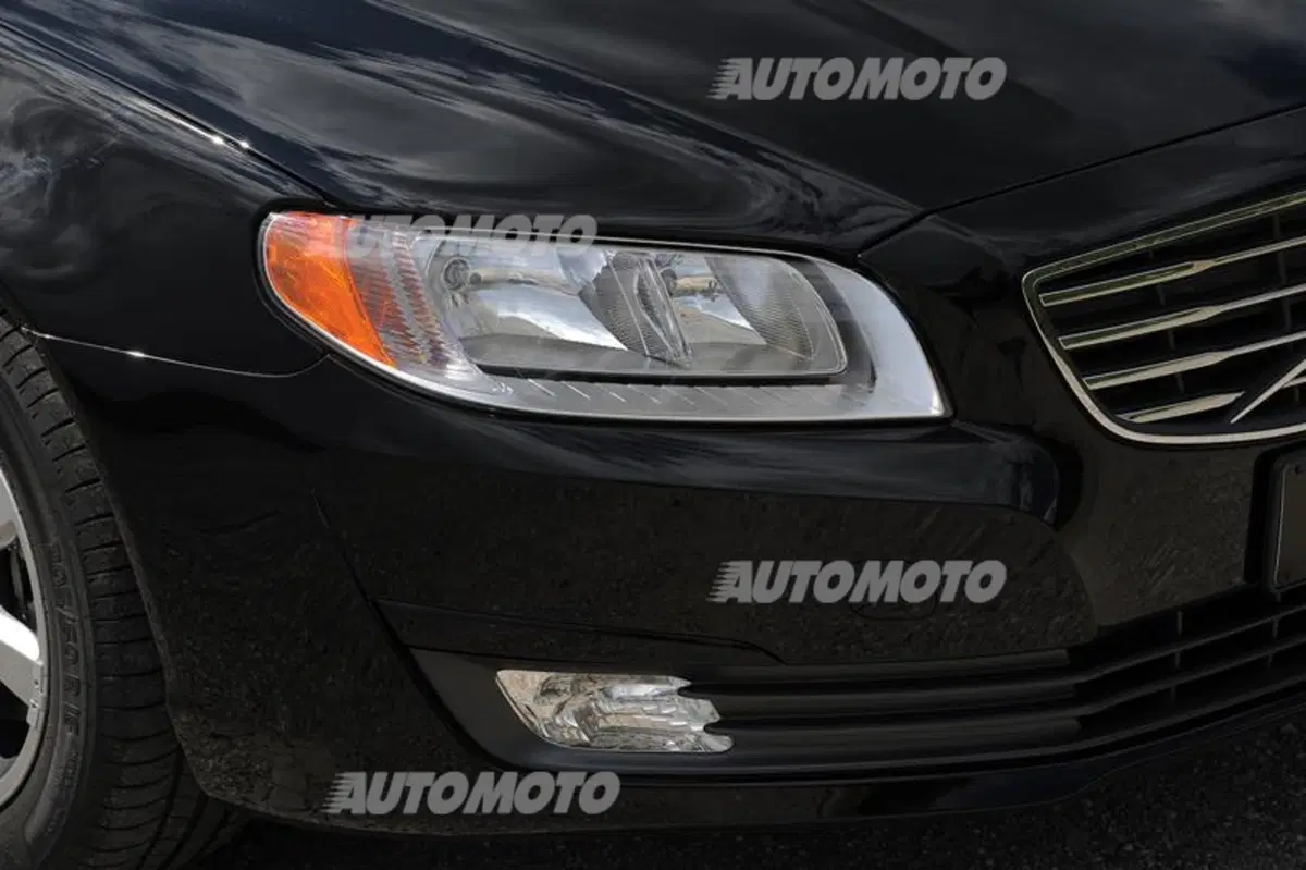 Volvo V70 D2 Polar (20)