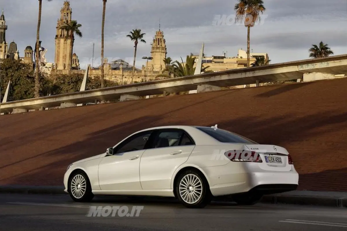 Mercedes-Benz Classe E: arriva il cambio automatico a nove marce 9G-Tronic (27)