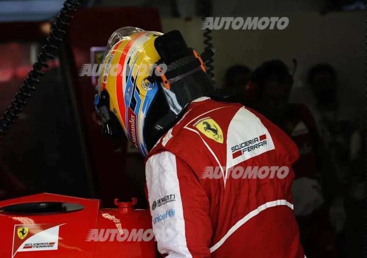 Alonso: &laquo;Sono quattro anni che abbiamo un'auto pi&ugrave; lenta degli altri&raquo;