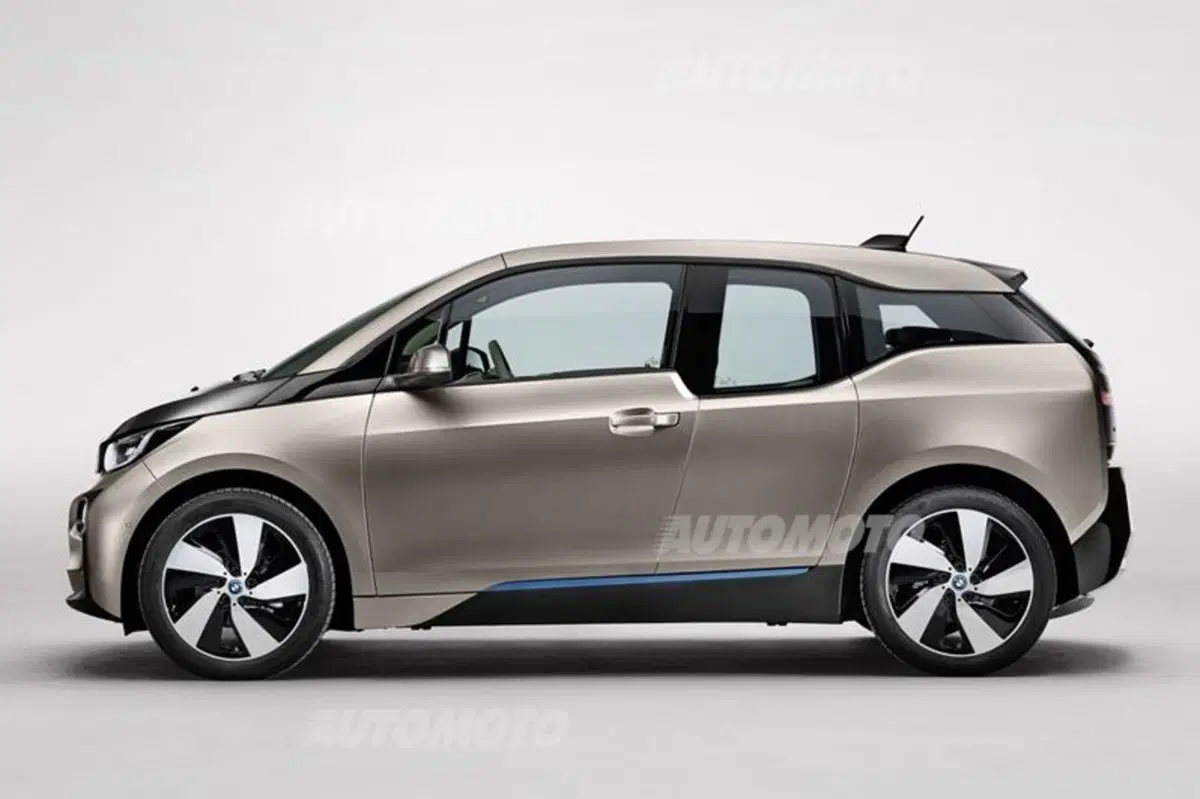 BMW i3: svelata la versione di serie (7)