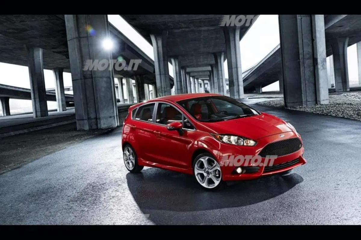 Ford Fiesta ST: aumentata la produzione per la forte domanda (11)