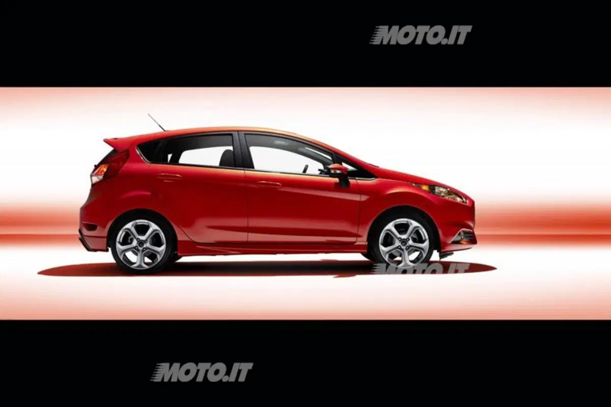 Ford Fiesta ST: aumentata la produzione per la forte domanda (15)