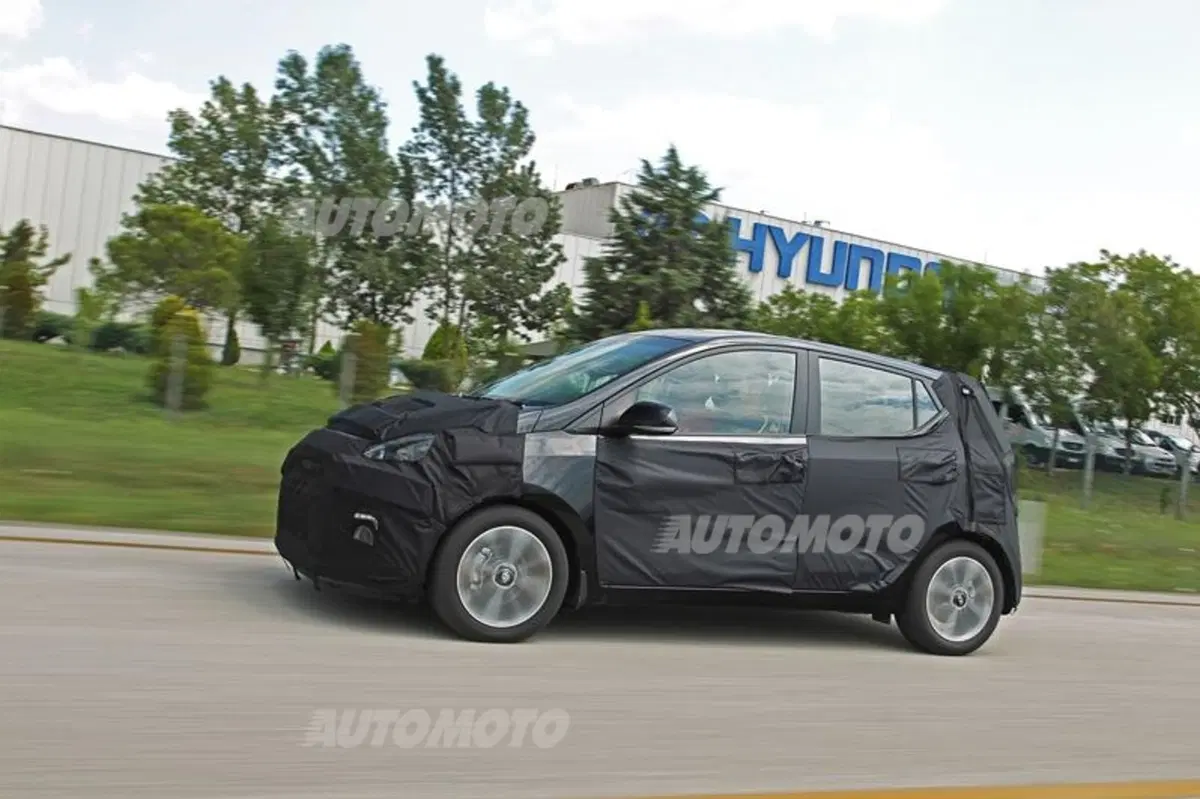 Nuova Hyundai i10: abbiamo guidato la nuova serie, vi diciamo come va! (9)