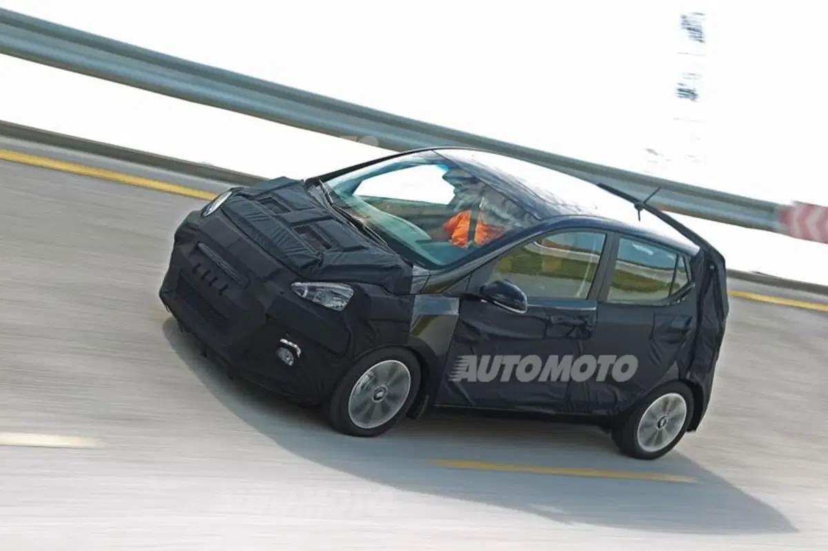 Nuova Hyundai i10: abbiamo guidato la nuova serie, vi diciamo come va! (10)