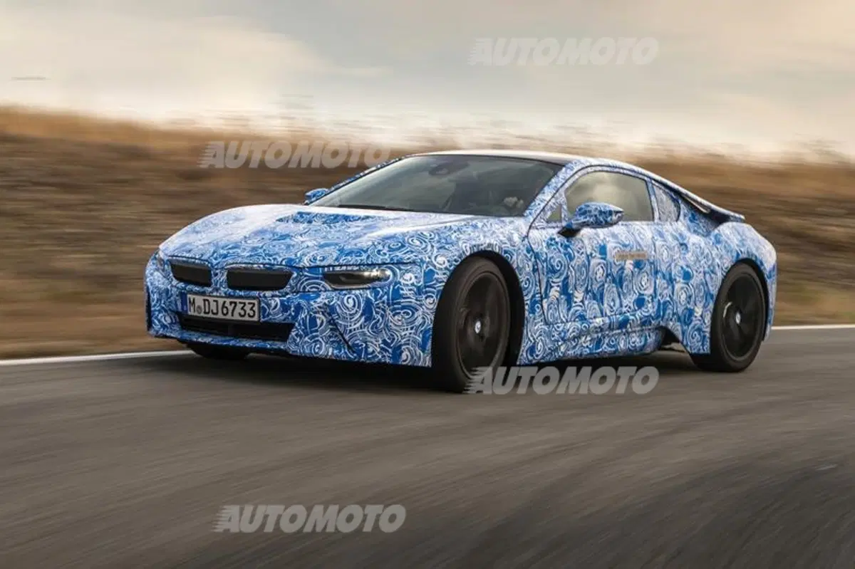 BMW i8: i dati ufficiali