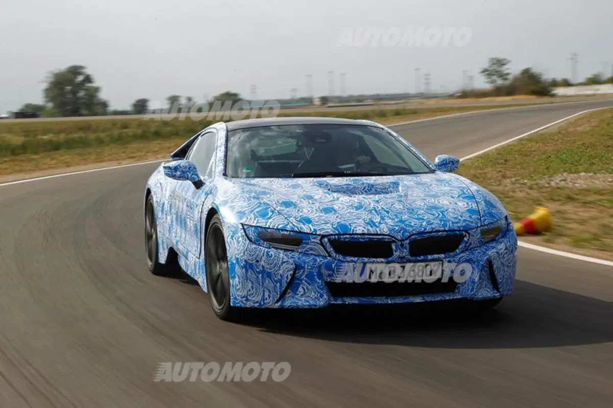 BMW i8: i dati ufficiali (5)
