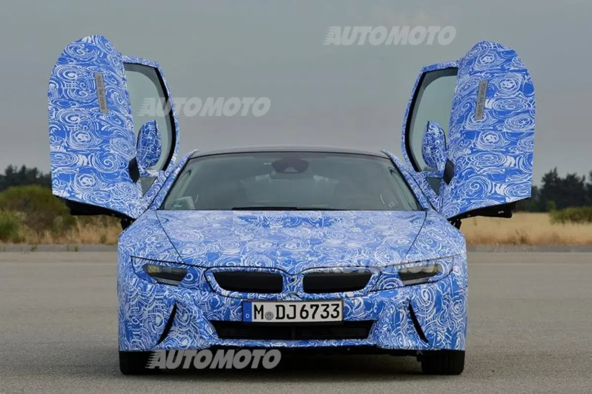 BMW i8: i dati ufficiali (12)