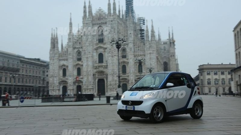 car2go: il car sharing di smart sbarca a Milano