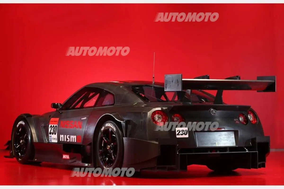 Nissan GT-R Nismo GT500 (5)