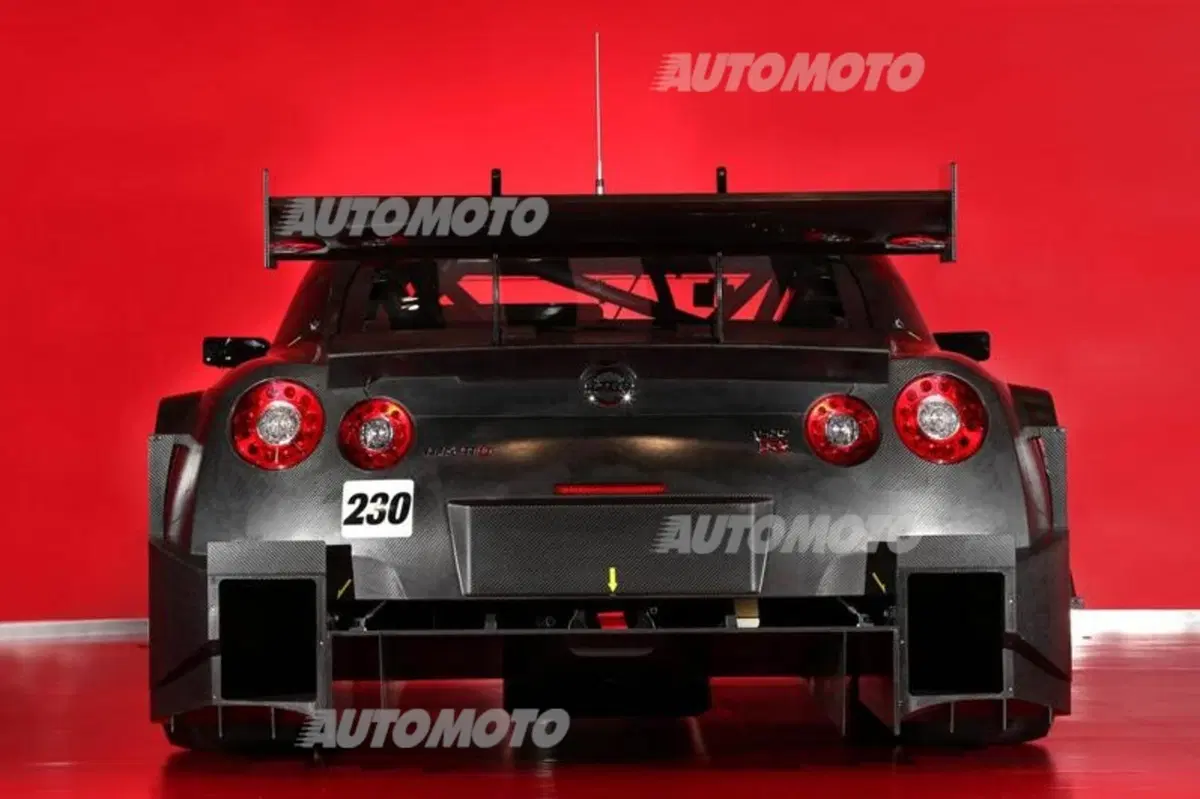 Nissan GT-R Nismo GT500 (7)