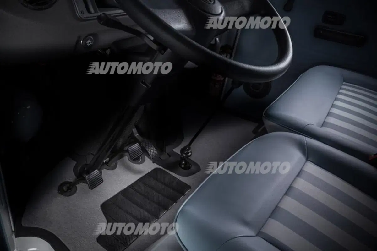 Volkswagen Kombi Last Edition (5)